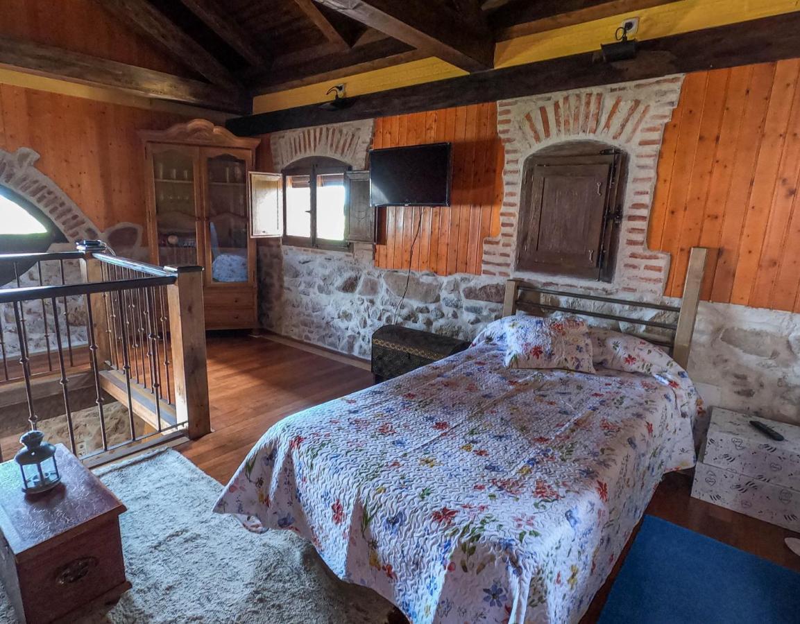 הוילה Santa Maria la Real de Nieva La Casa Del Buho מראה חיצוני תמונה